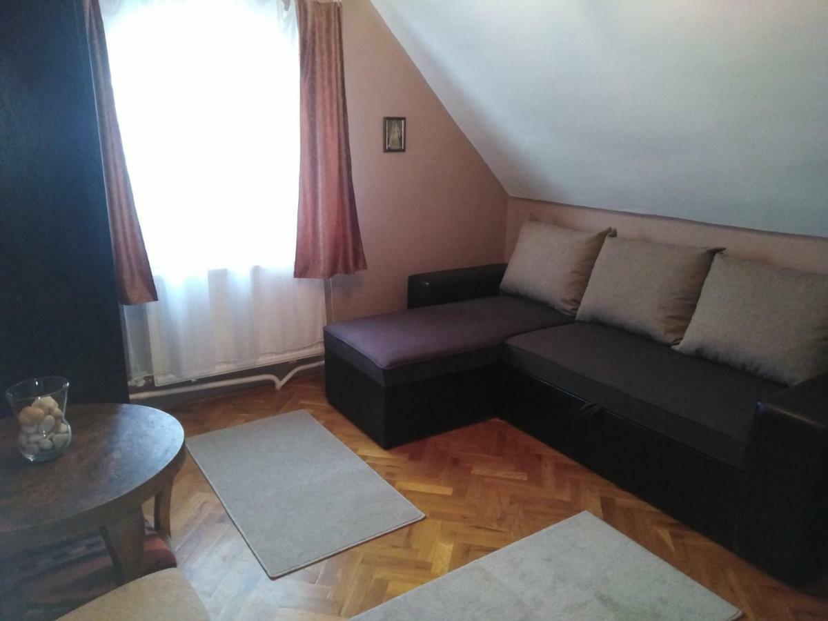 Orgona Vendeghaz Miskolc公寓 外观 照片